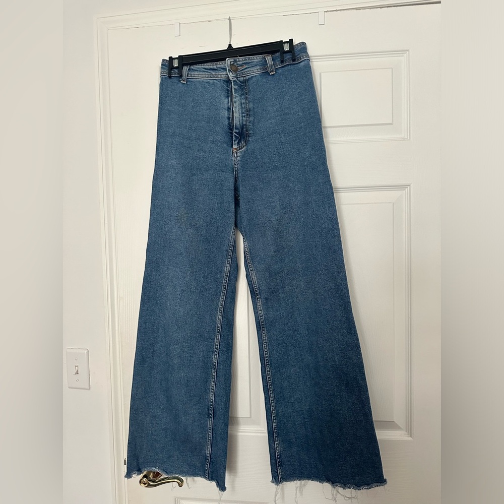 Zara Wide Leg High Waisted Jeans